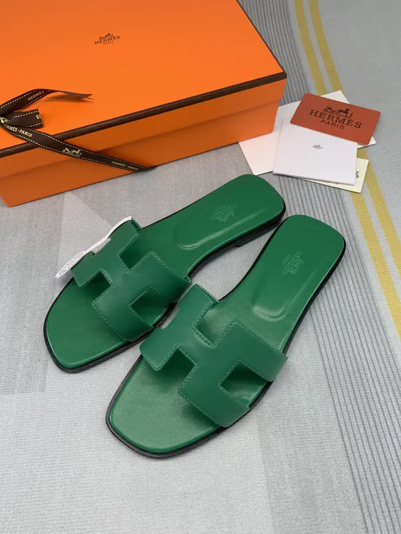 Hermes Shoe 